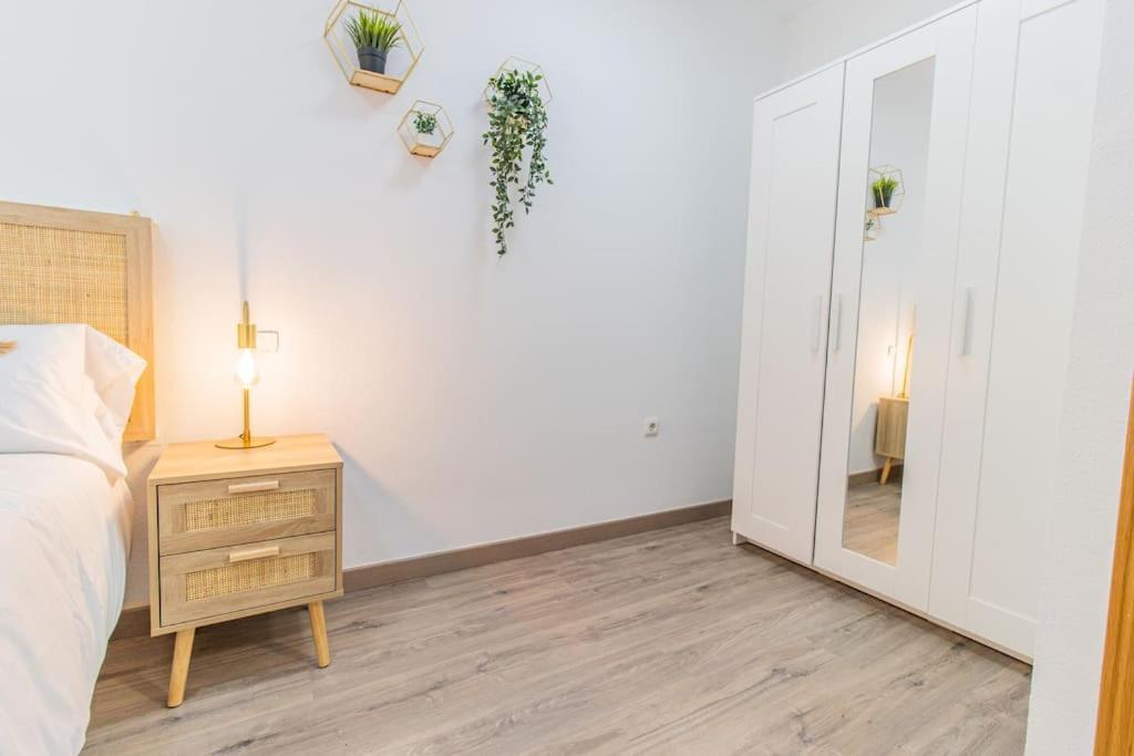 Beautiful Flat In The Pyrenees * Free Parking Lägenhet Sabiñánigo Exteriör bild